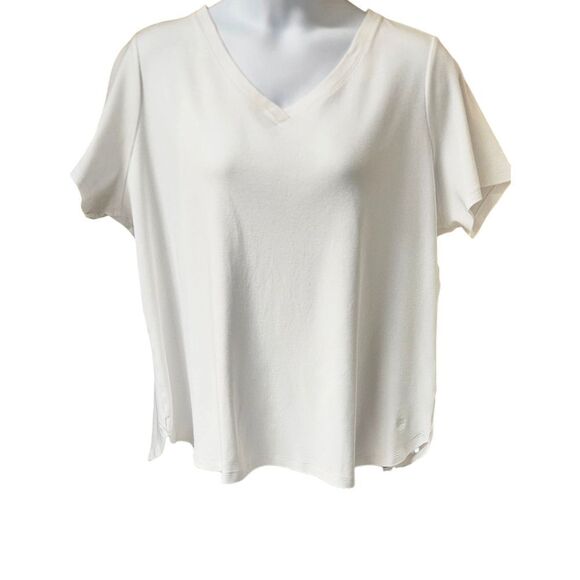 ISAAC MIZRAHI LIVE ESSENTALS Plus Size White V- Neck Short Sleeve Top Size 3X - Picture 6 of 16